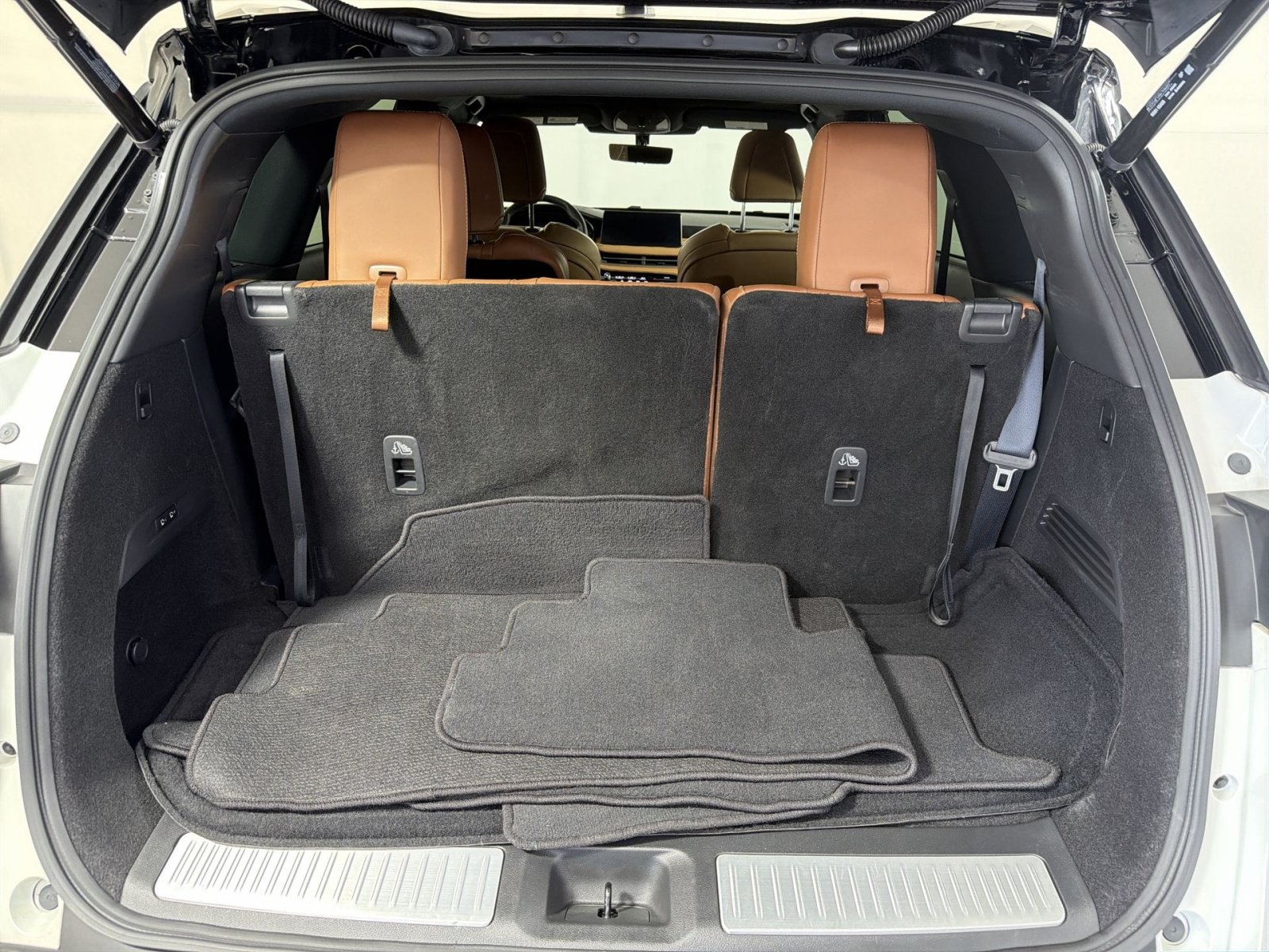 Used 2023 INFINITI QX60 Autograph w/ Cargo Package AWD/4WD image 27