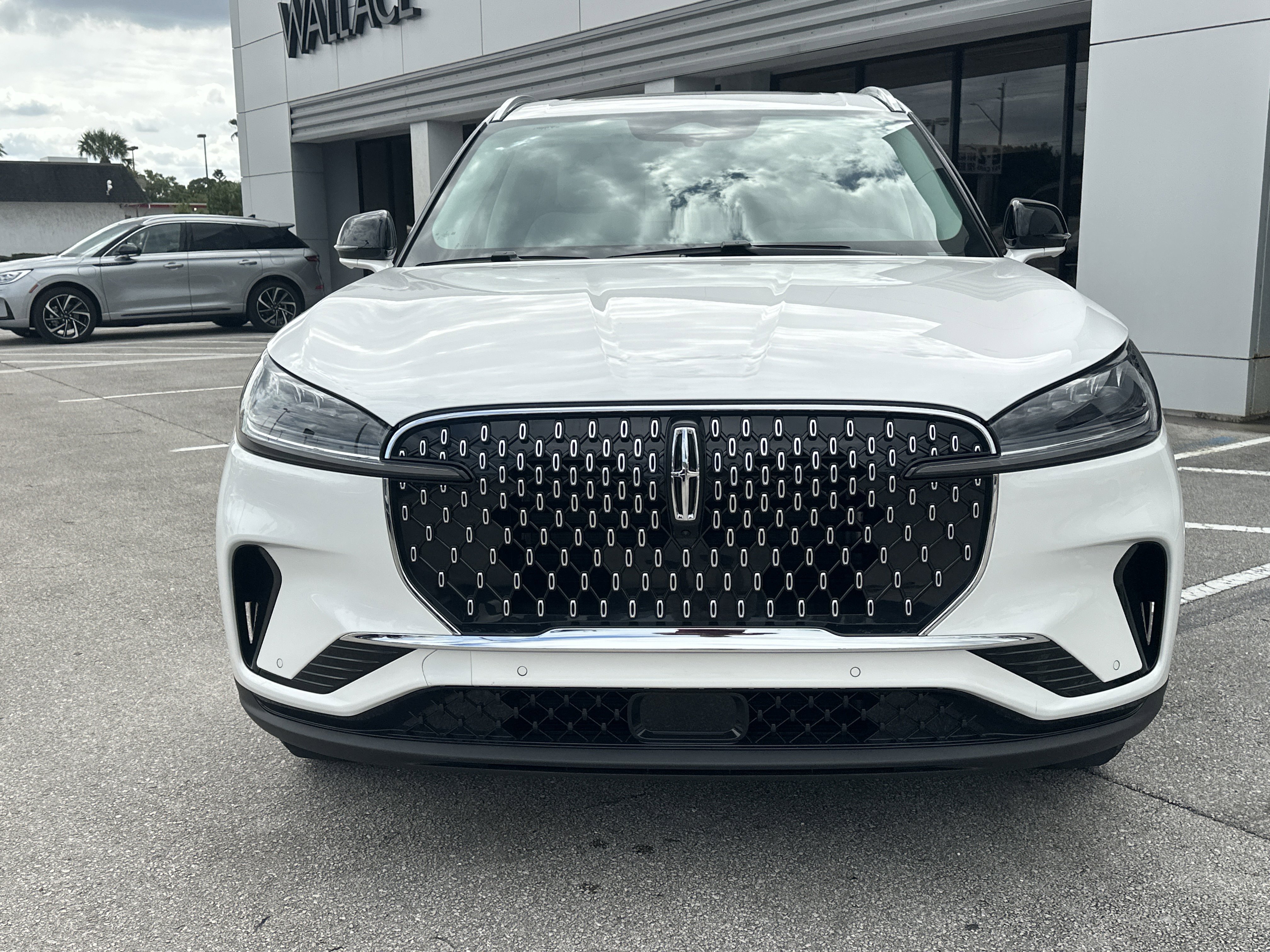 New 2026 Lincoln Aviator 2WD video 3