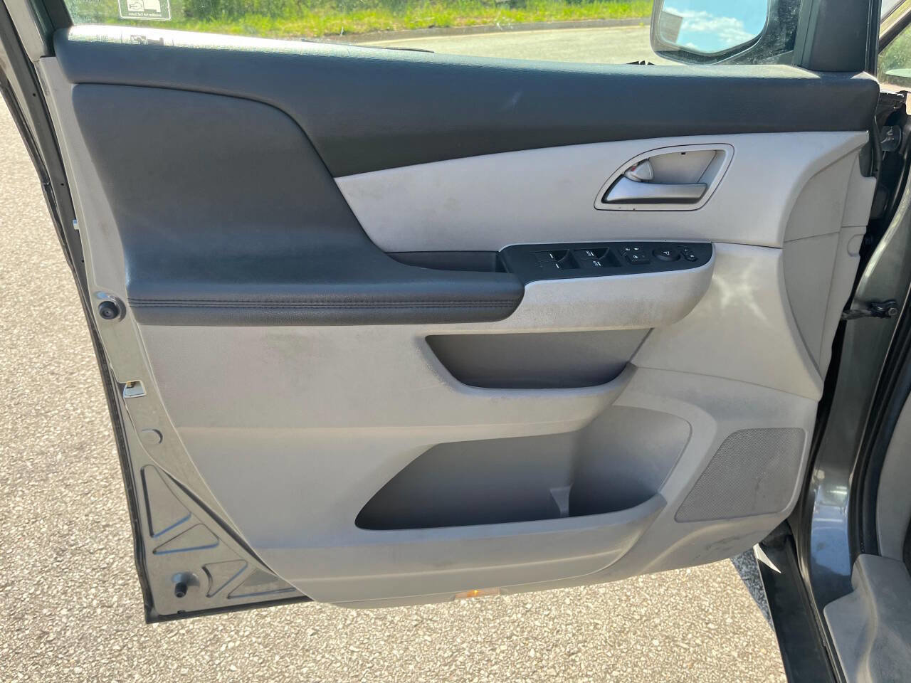 Used 2012 Honda Odyssey LX image 20