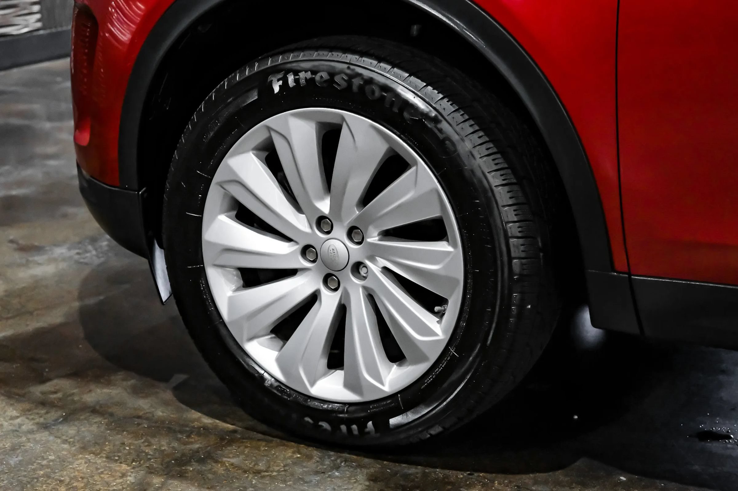 Used 2020 Land Rover Discovery Sport SE AWD/4WD image 62