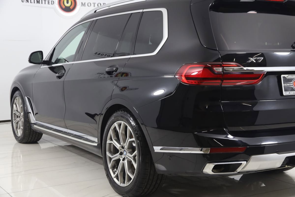 Used 2020 BMW X7 xDrive40i w/ Premium Package AWD/4WD image 28