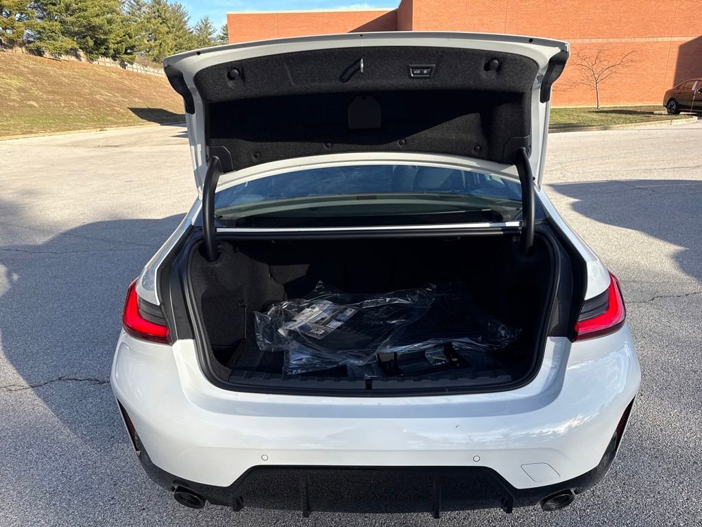 New 2026 BMW 330i xDrive Sedan w/ M Sport Package image 22