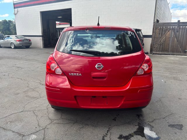 Used 2011 Nissan Versa 1.8 S image 5