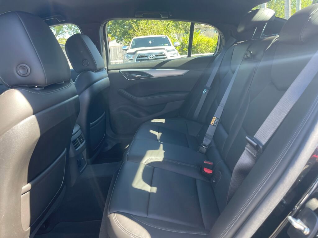 Certified 2023 Cadillac CT5 Luxury w/ Cold Weather Package image 18