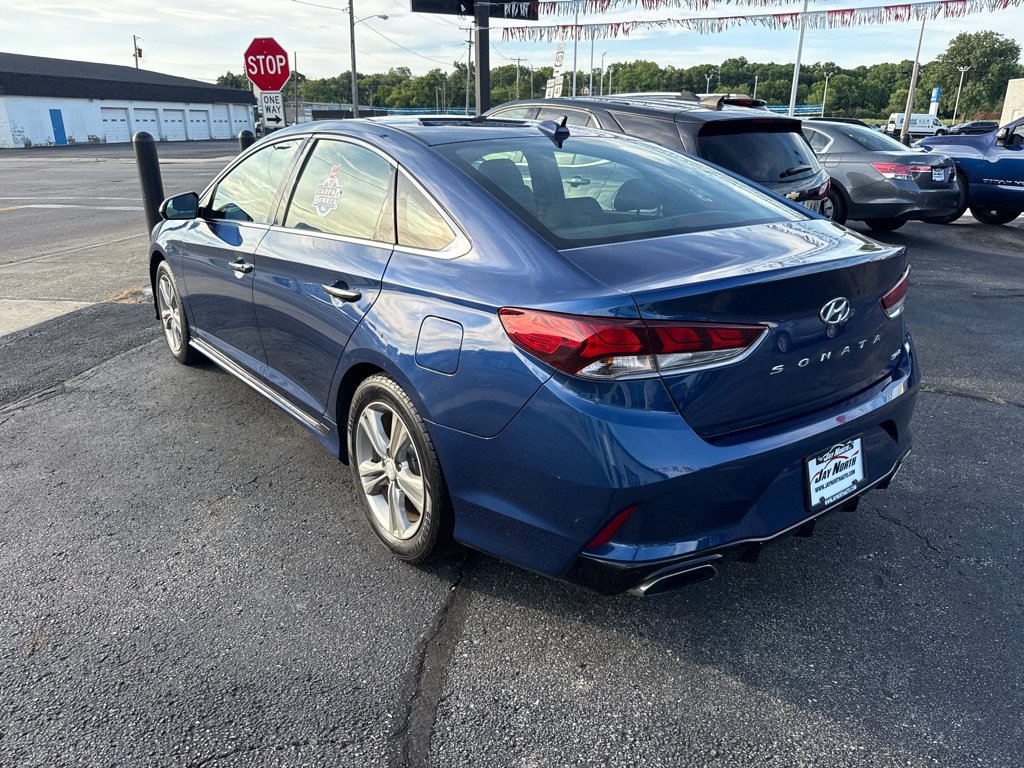 Used 2018 Hyundai Sonata Sport w/ Cargo Package FWD image 5