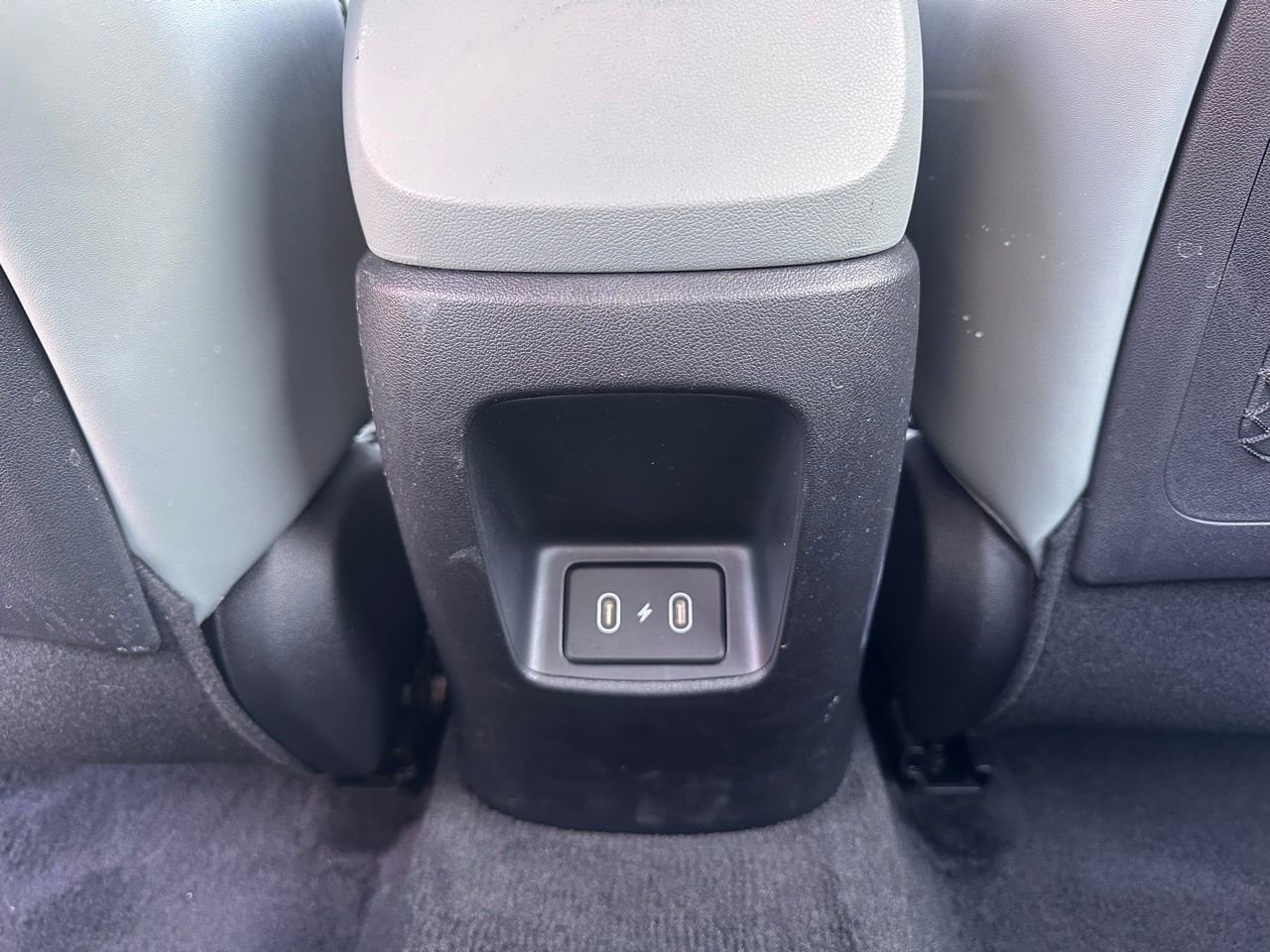 Certified 2024 Hyundai Elantra Limited image 16