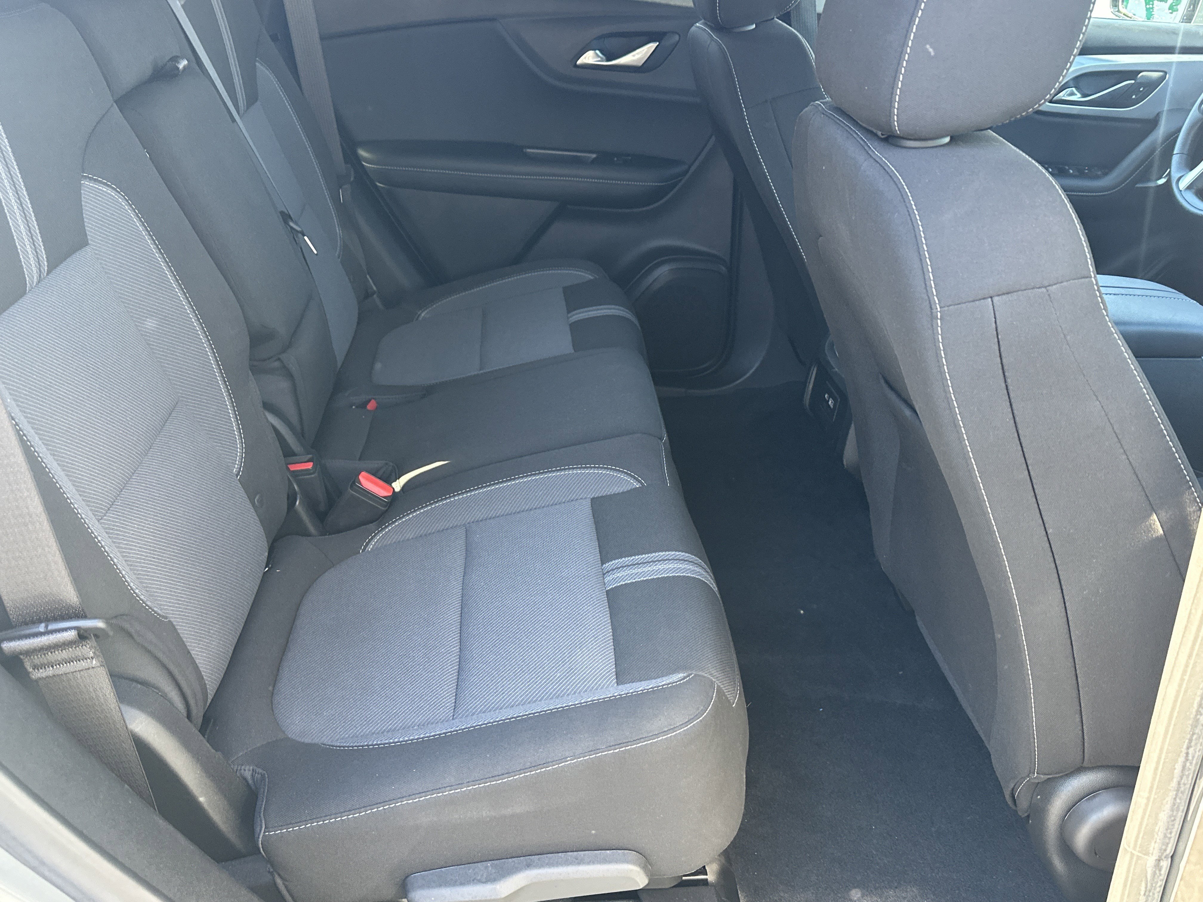 Certified 2024 Chevrolet Blazer LT w/ Convenience Package image 17