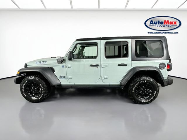 Used 2023 Jeep Wrangler Unlimited w/ Cold Weather Group AWD/4WD image 8
