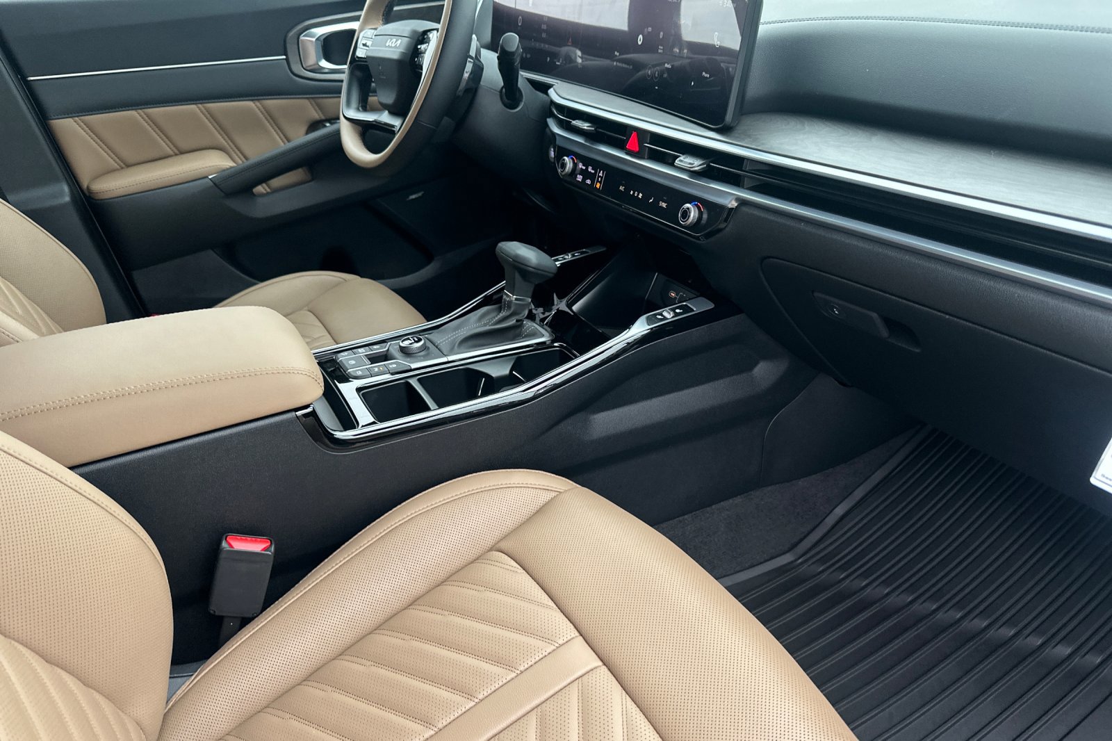 New 2026 Kia Sorento SX Prestige image 18