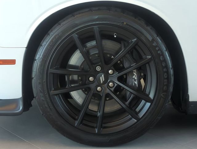 Used 2022 Dodge Challenger R/T Scat Pack w/ Dynamics Package RWD image 9