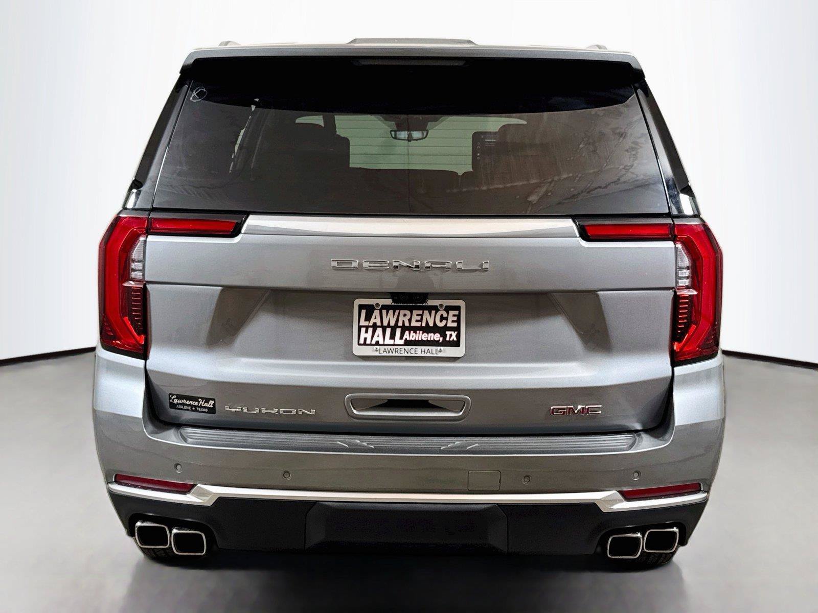 New 2026 GMC Yukon Denali w/ Denali Reserve Package AWD/4WD image 4