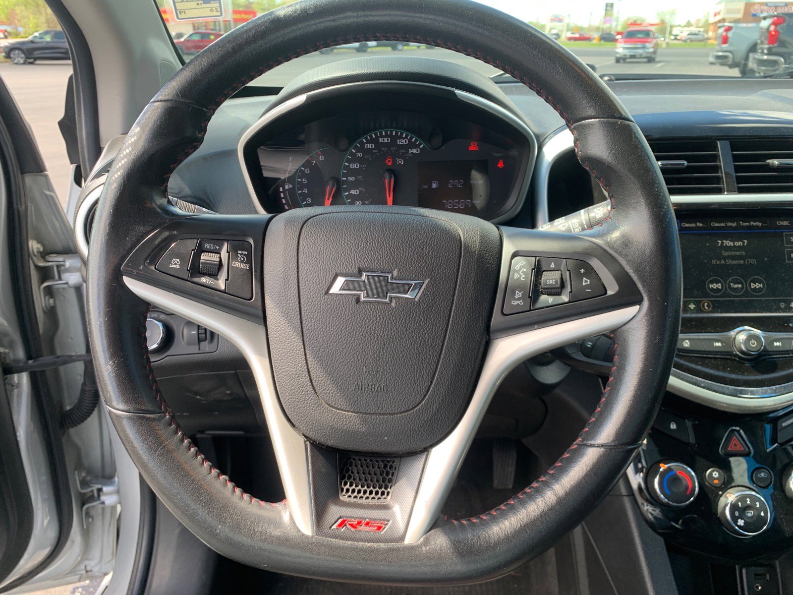 Used 2019 Chevrolet Sonic LT FWD image 11