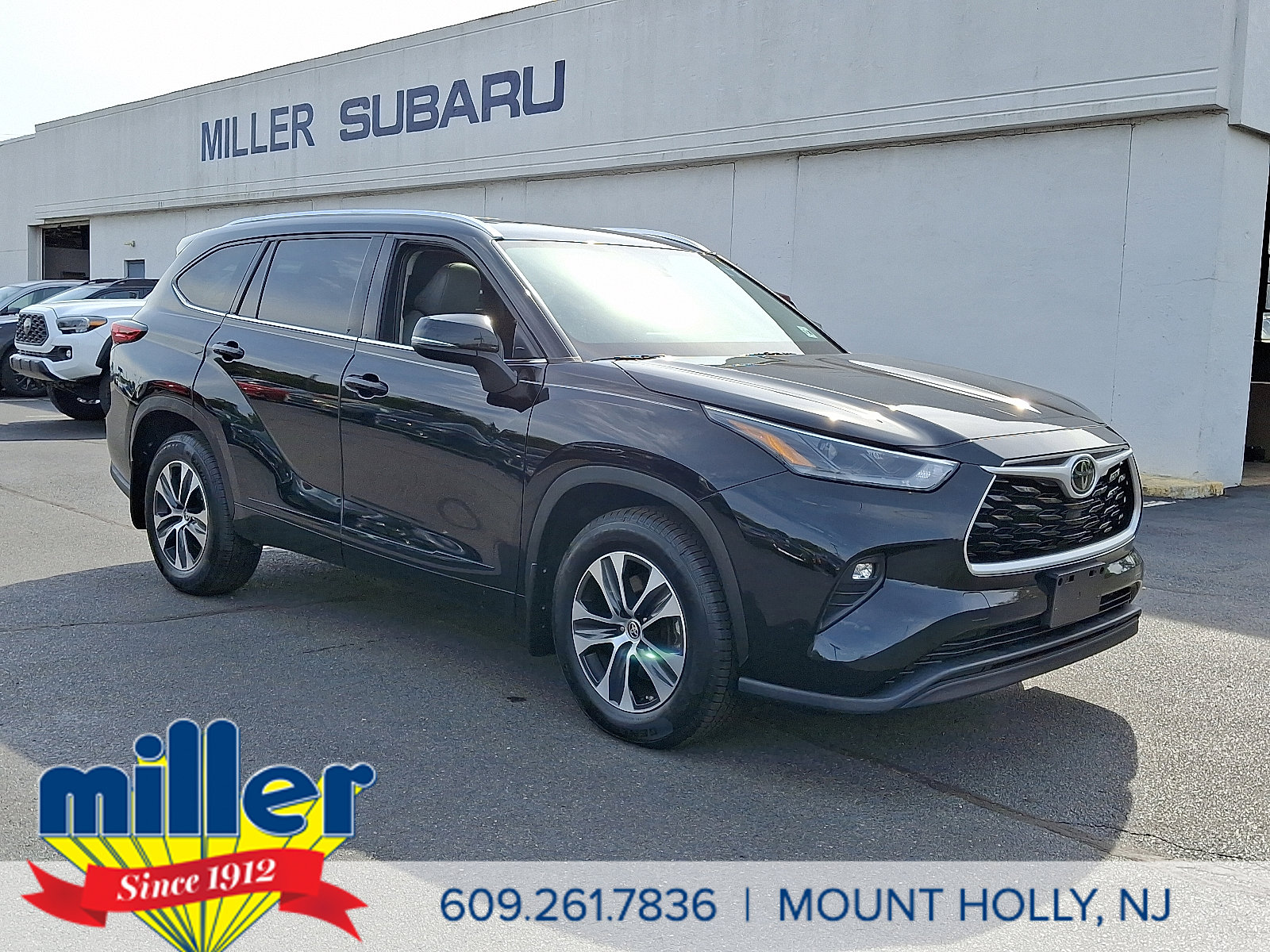 Used 2021 Toyota Highlander XLE
