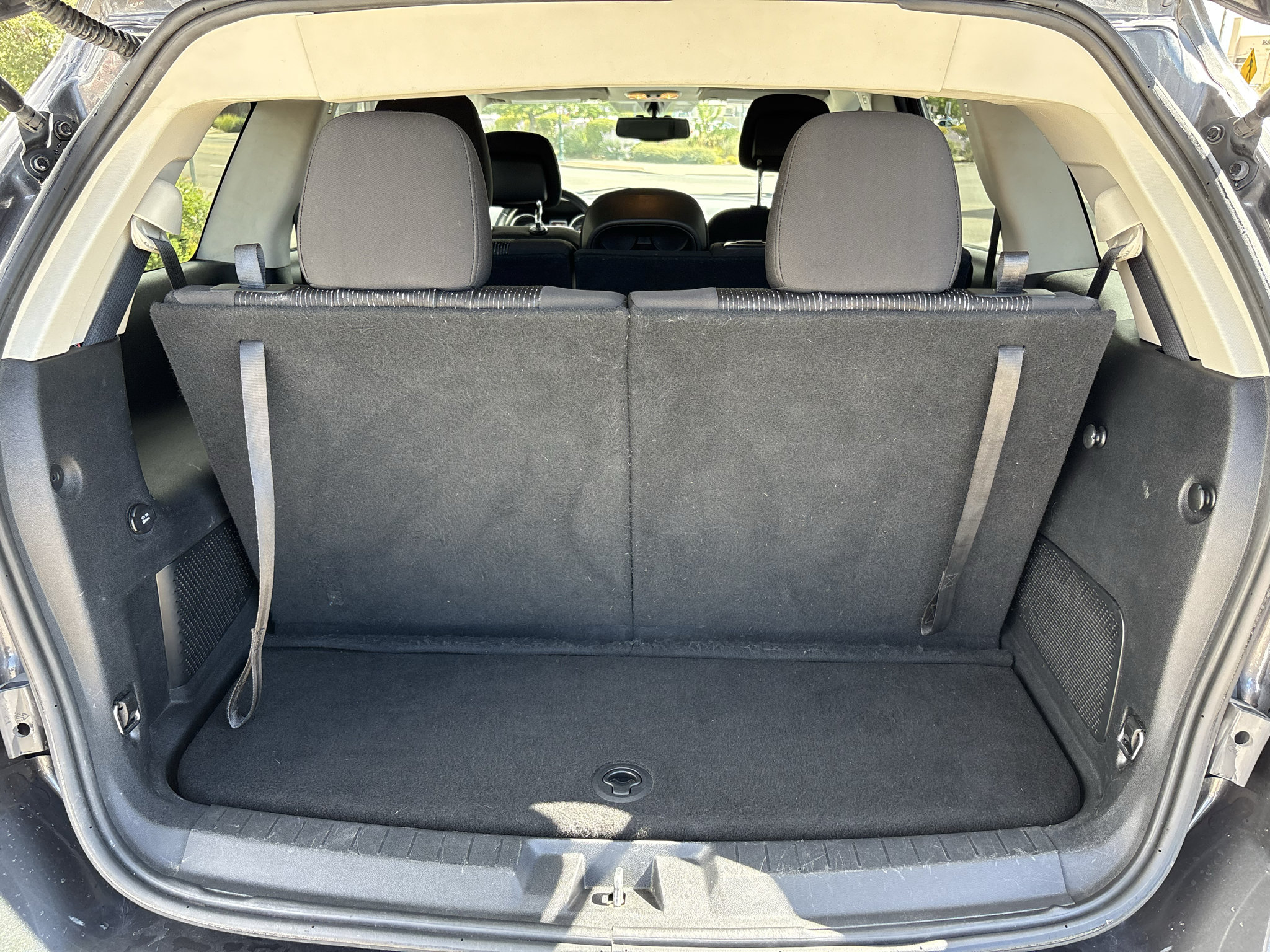 Used 2017 Dodge Journey SXT w/ Premium Group FWD image 7