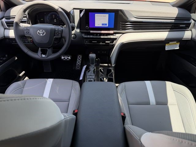 New 2026 Toyota Camry SE w/ Convenience Package FWD image 11