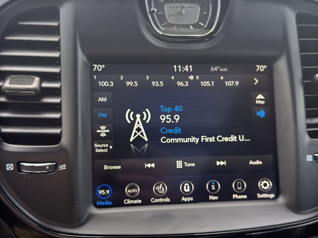 Used 2023 Chrysler 300 S w/ Comfort Group image 18