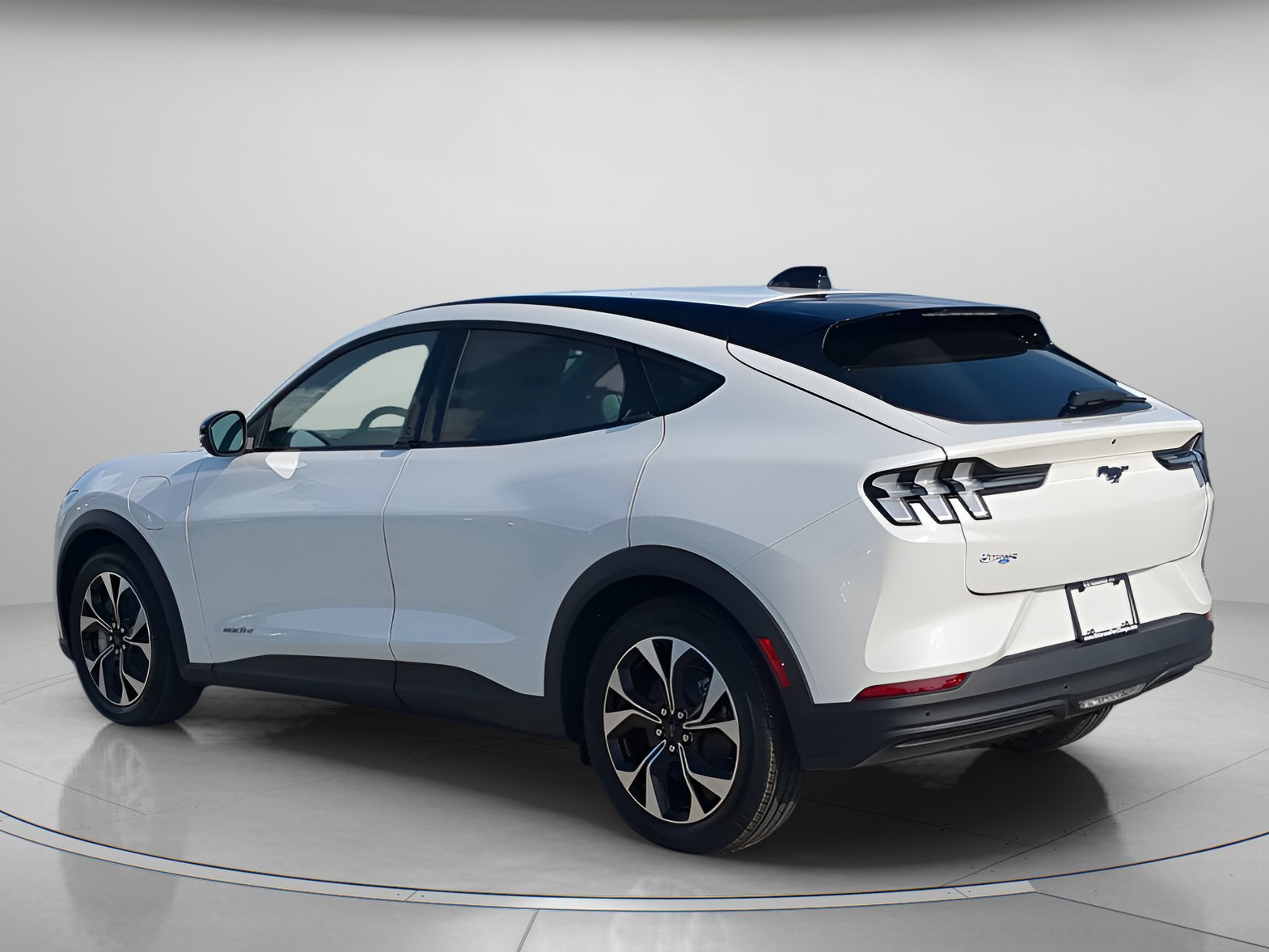 New 2026 Ford Mustang Mach-E Select RWD image 45