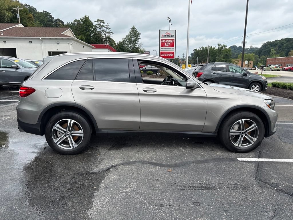 Used 2019 Mercedes-Benz GLC 300 4MATIC image 6