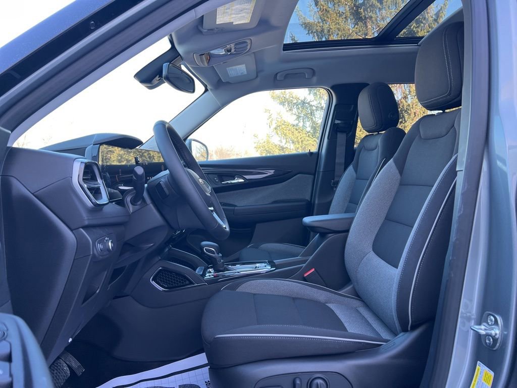 New 2026 Chevrolet TrailBlazer LT w/ Convenience Package image 11