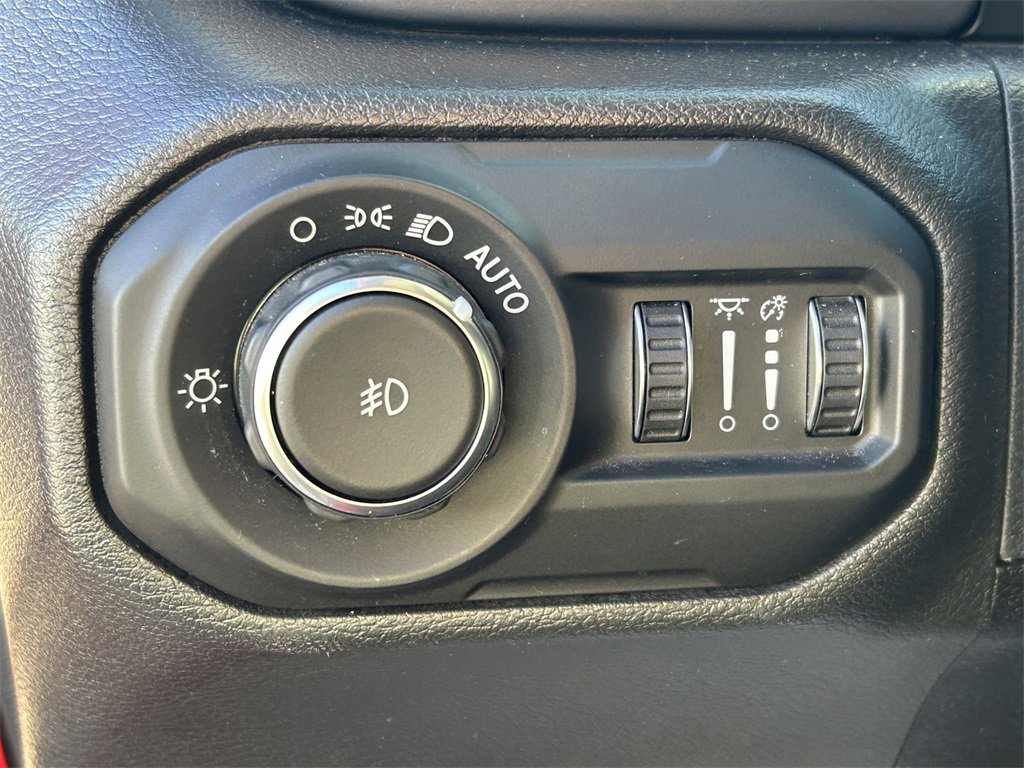 Used 2022 Jeep Wrangler Unlimited Sport image 20