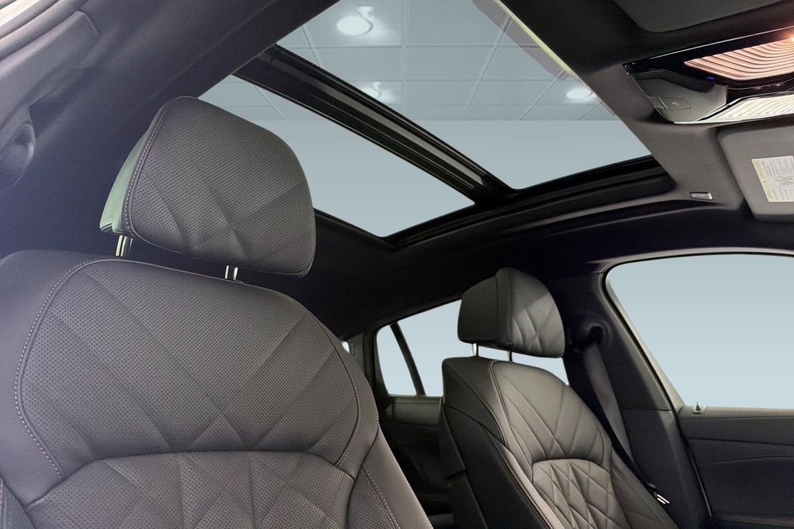 New 2027 BMW X6 xDrive40i AWD/4WD image 22