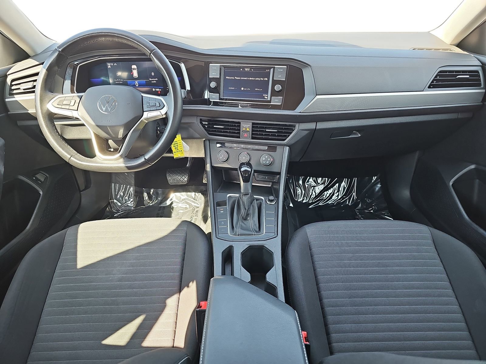 Used 2022 Volkswagen Jetta S image 9