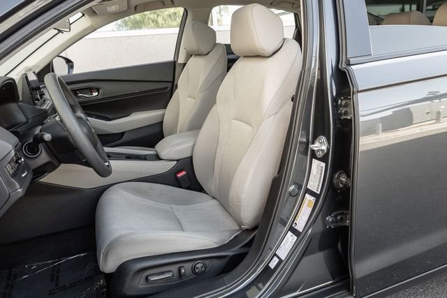 Used 2023 Honda Accord EX image 11