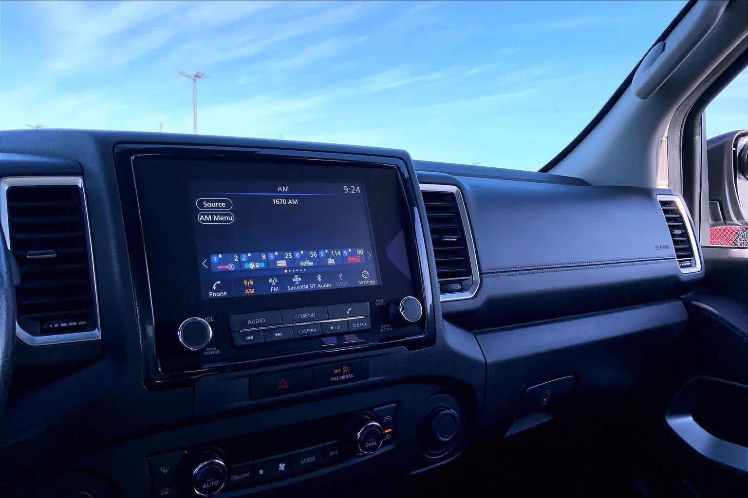 Used 2023 Nissan Frontier SV w/ Technology Package RWD image 35