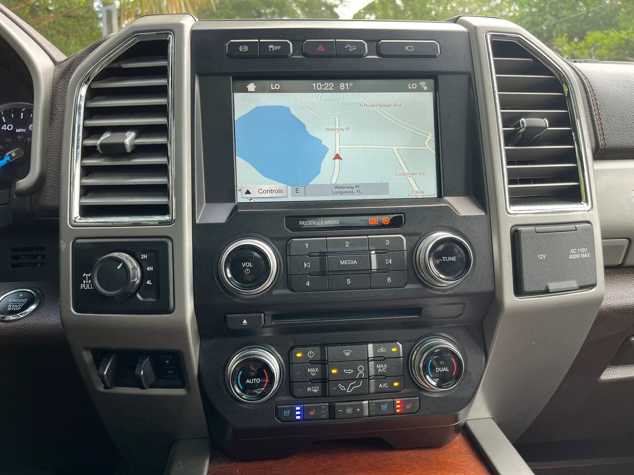 Used 2017 Ford F250 King Ranch w/ King Ranch Ultimate Package AWD/4WD image 23