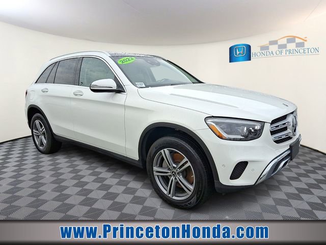 Used 2022 Mercedes-Benz GLC 300 4MATIC image 1