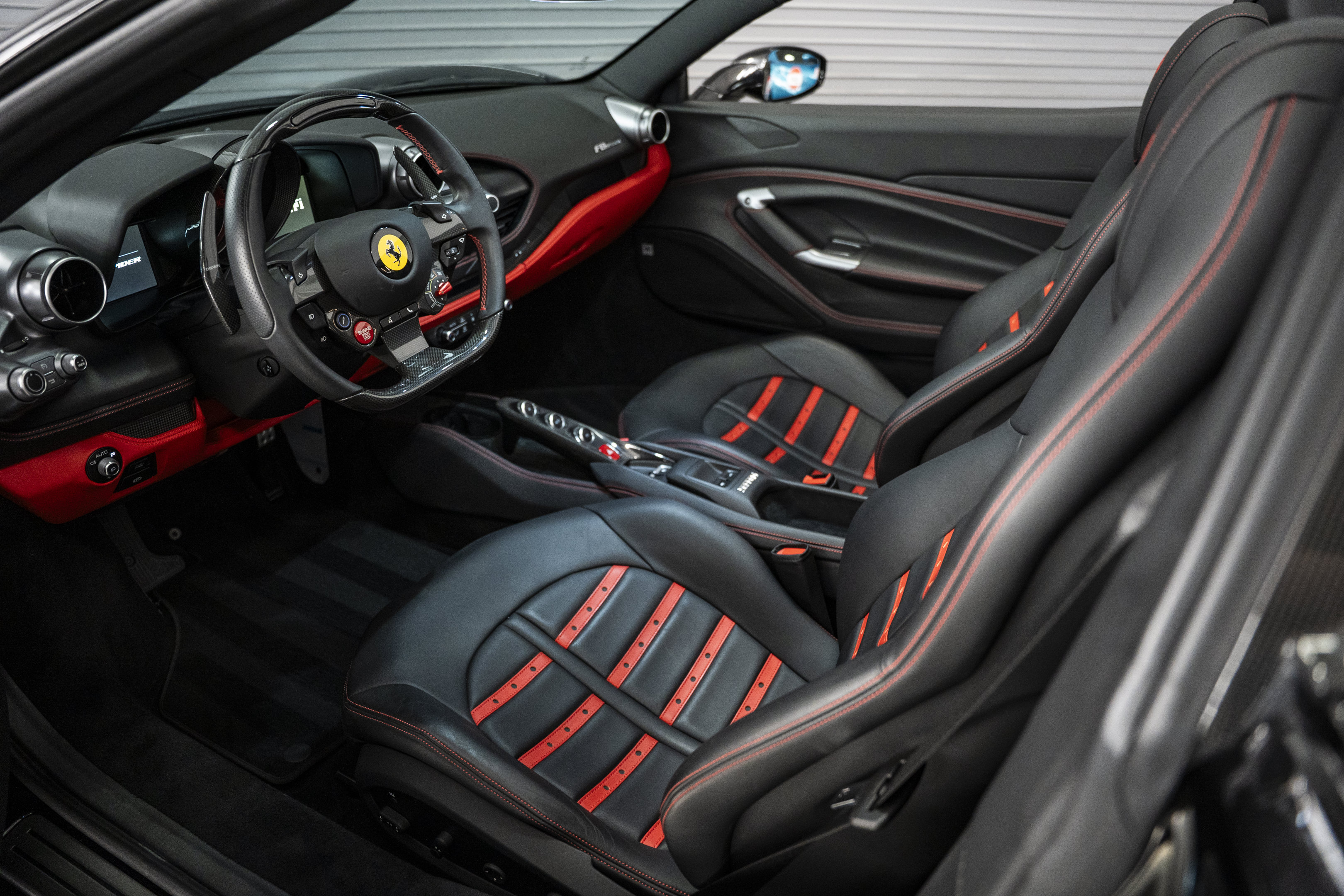 Used 2022 Ferrari F8 Tributo RWD image 32