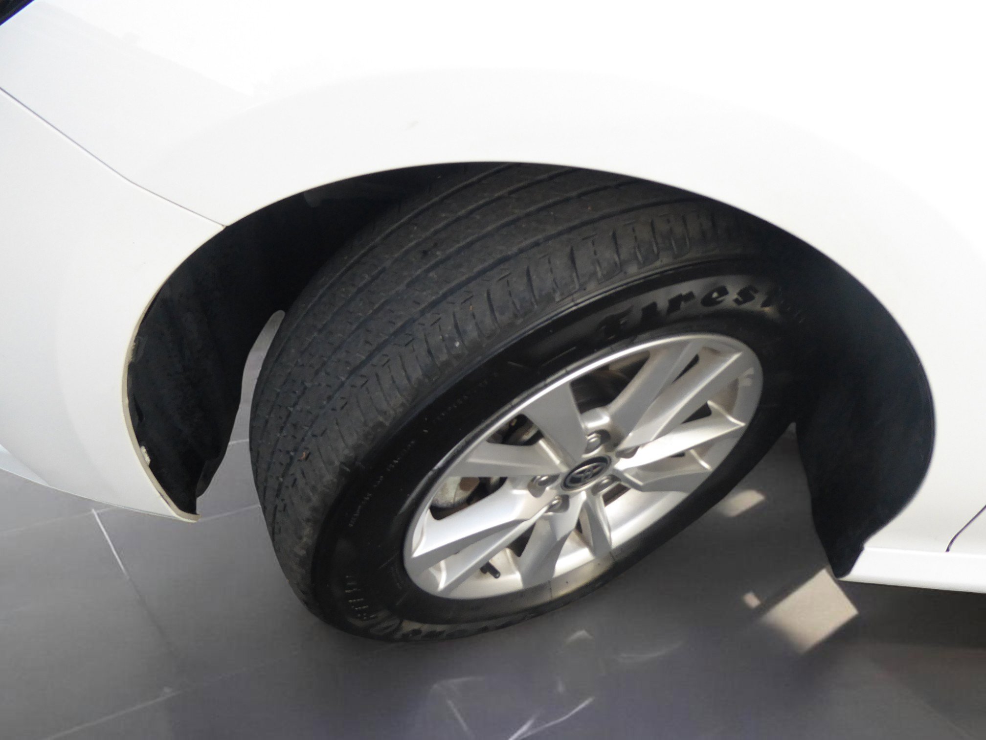 Used 2025 Toyota Camry LE image 3