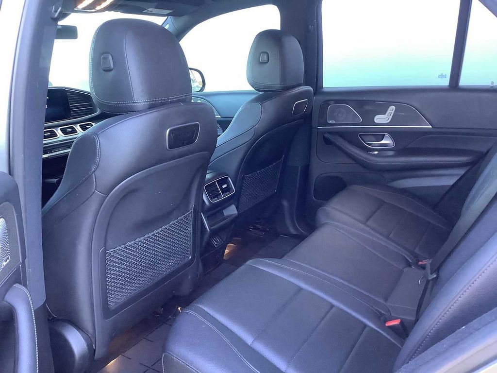 Used 2020 Mercedes-Benz GLE 450 4MATIC w/ 3rd Row Seat Package image 12
