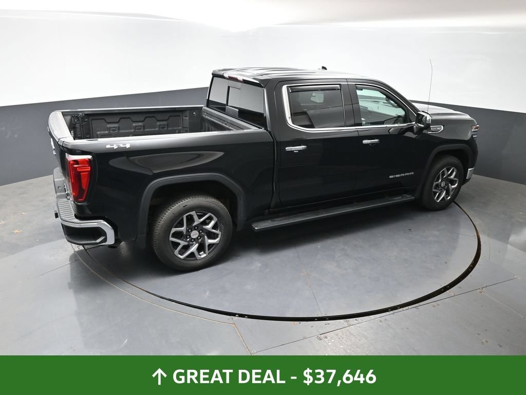 Used 2022 GMC Sierra 1500 SLT w/ SLT Convenience Package AWD/4WD image 45