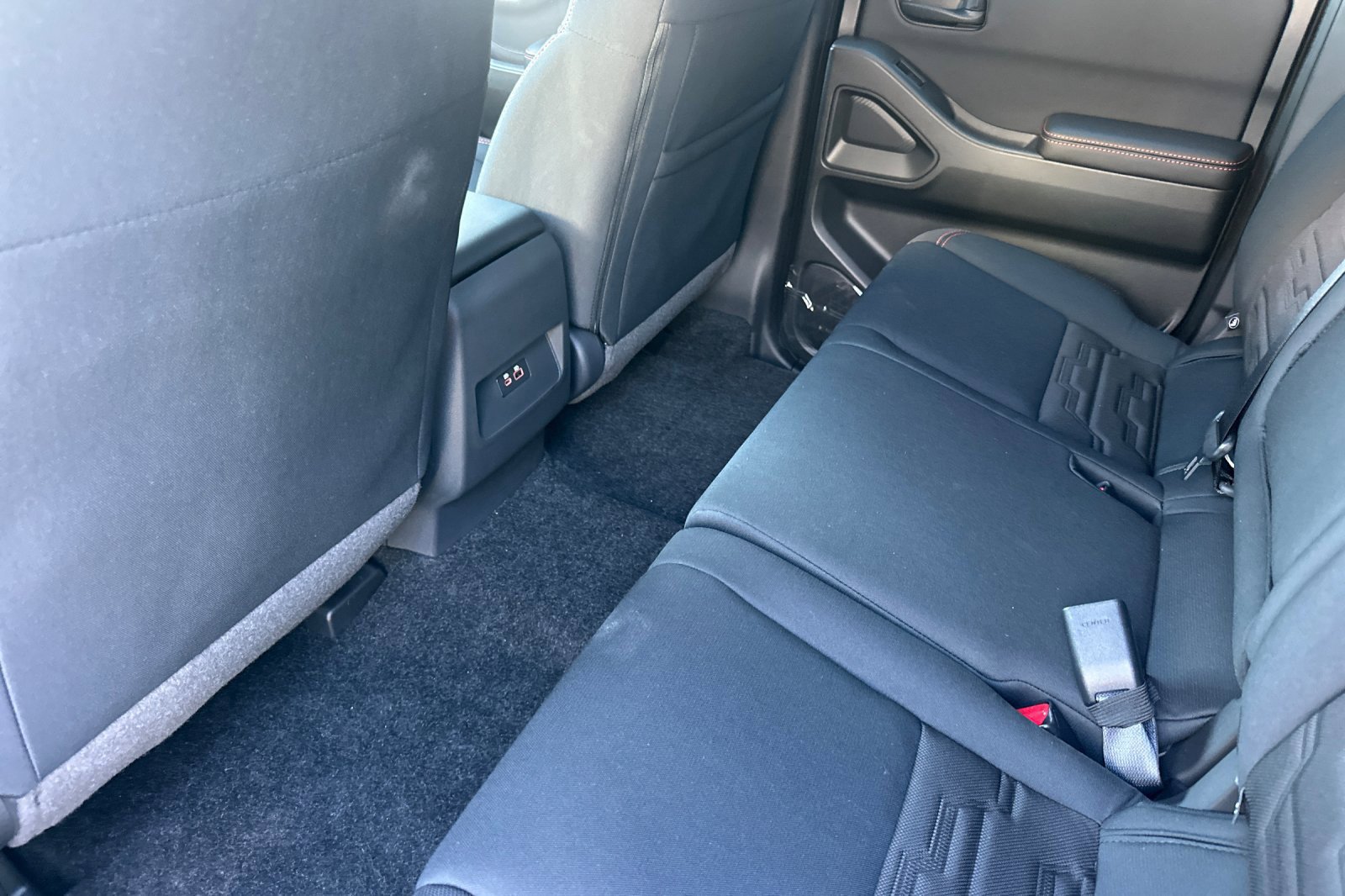 New 2026 Nissan Frontier Pro-X w/ Tow Package RWD image 14