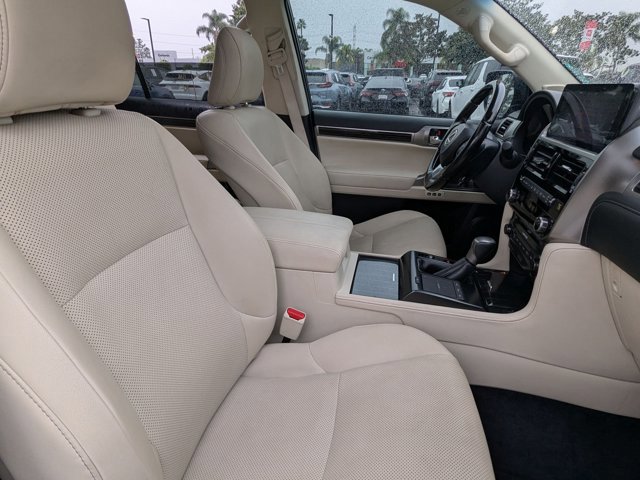 Used 2022 Lexus GX 460 Premium image 21