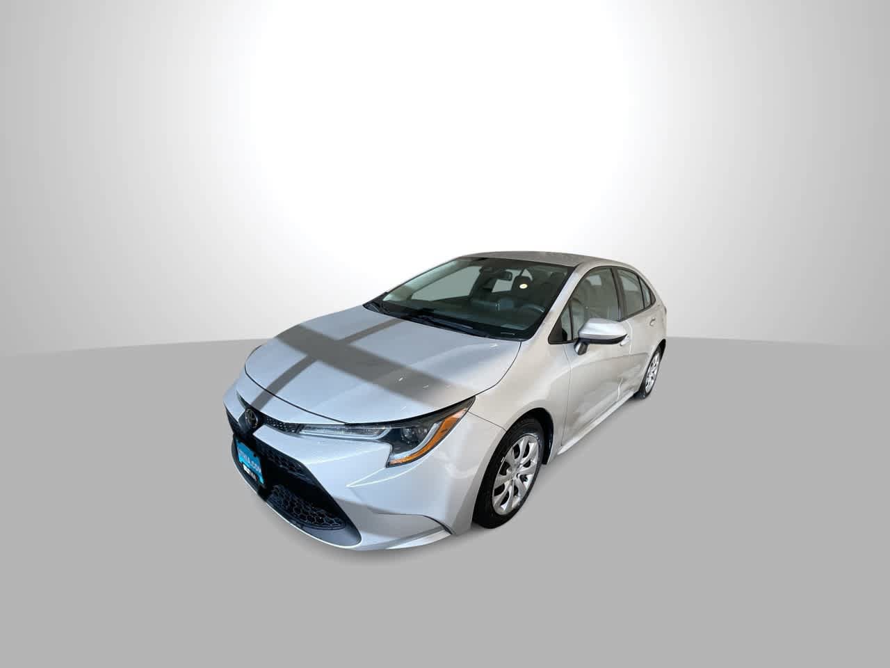 Used 2020 Toyota Corolla LE FWD image 4