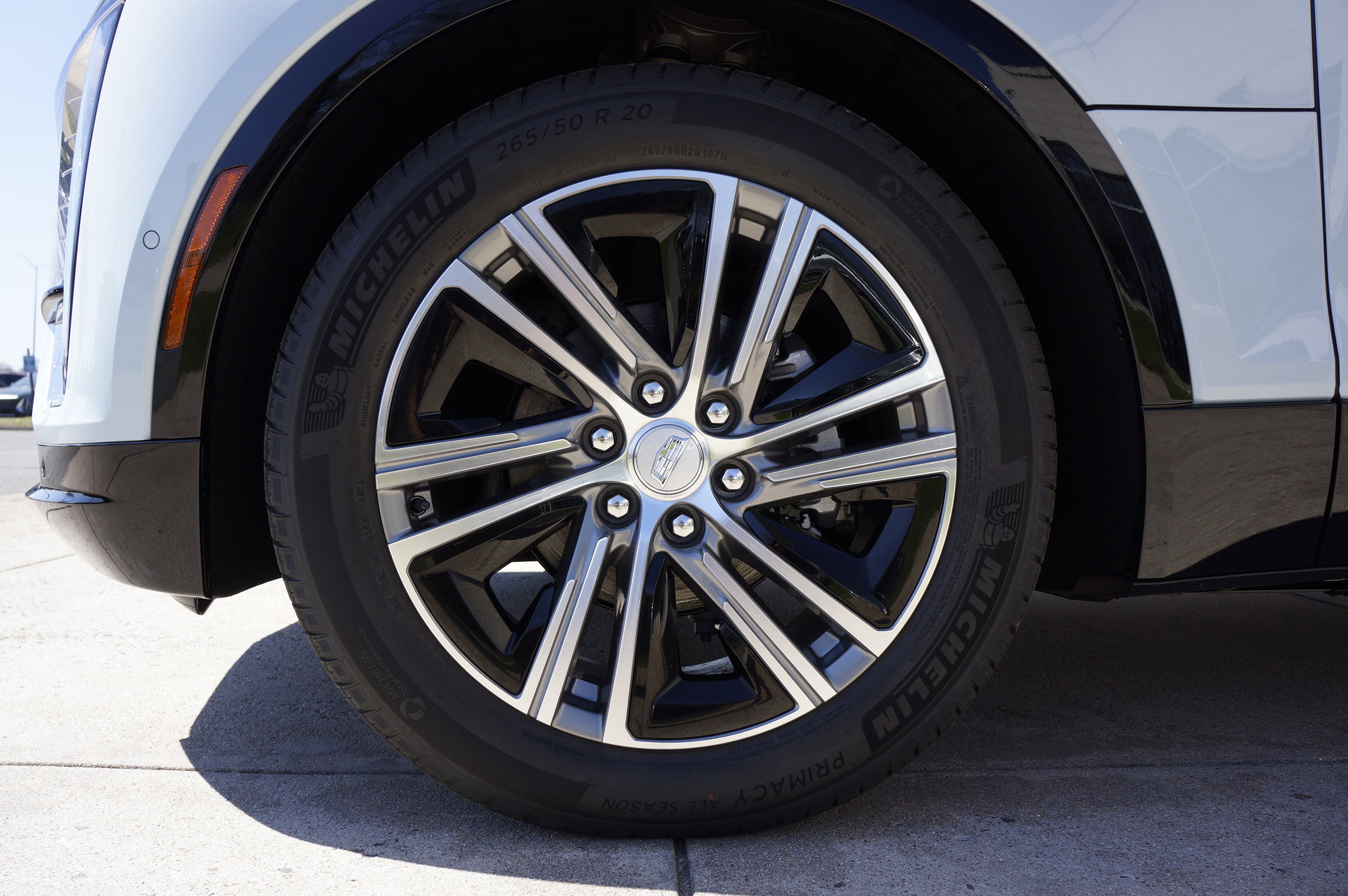 New 2026 Cadillac Lyriq Premium Sport image 17