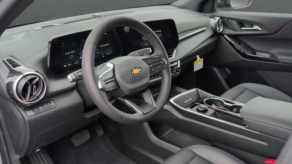 New 2026 Chevrolet Equinox LT w/ Convenience Package II AWD/4WD image 9