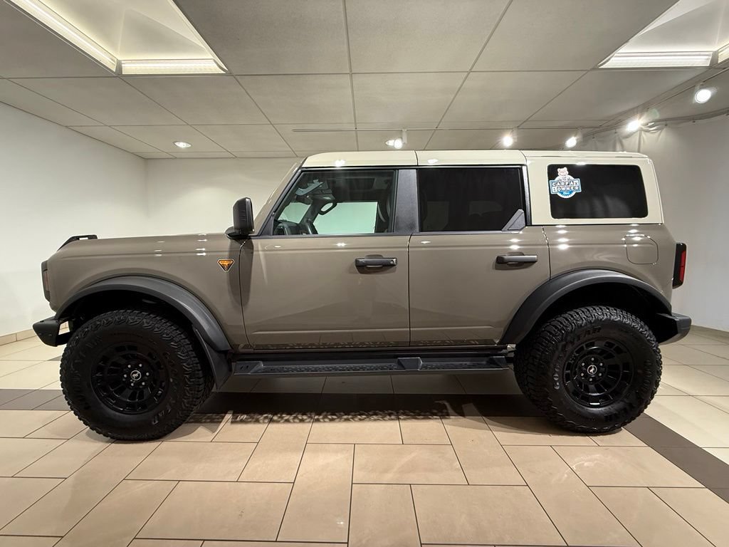 Used 2026 Ford Bronco Badlands AWD/4WD image 2