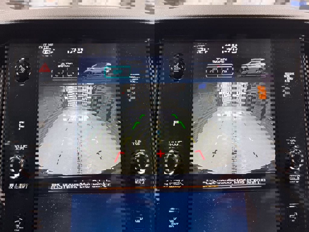 Used 2024 Subaru Outback Premium image 24