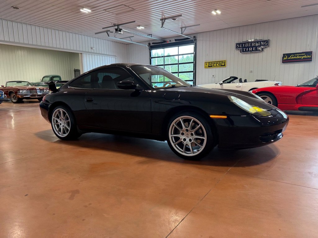 Used 2001 Porsche 911 Carrera 4 AWD/4WD image 9