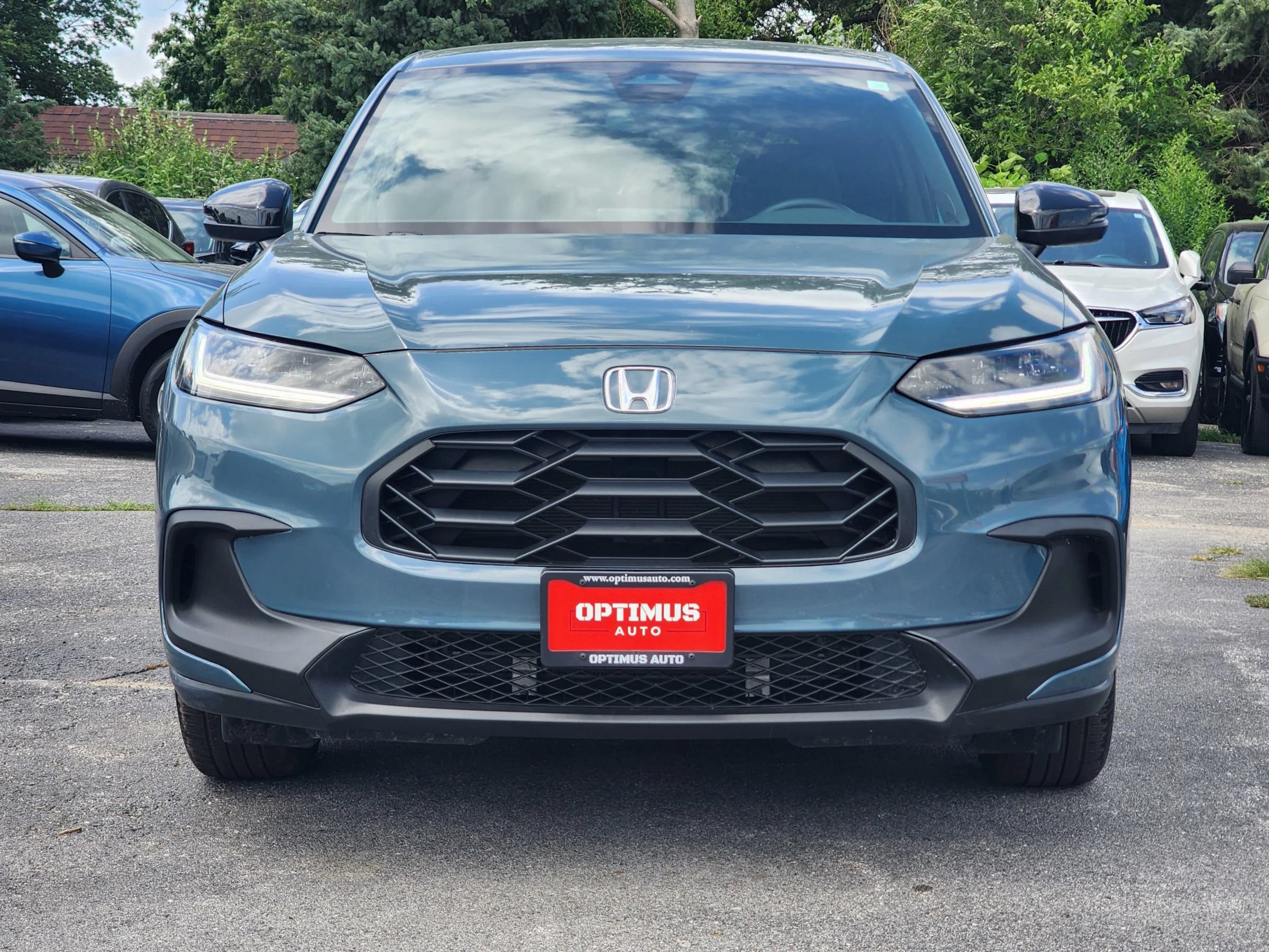 Used 2025 Honda HR-V Sport image 2