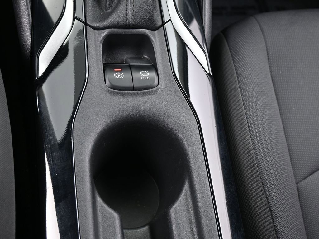 Used 2022 Toyota Corolla LE image 24