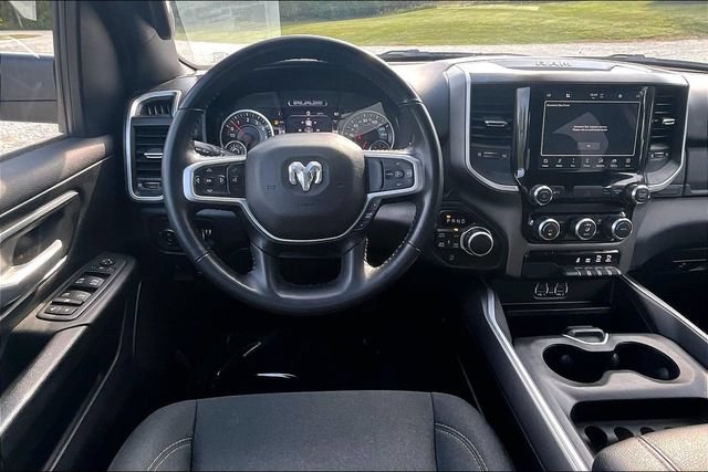Used 2022 RAM 1500 Big Horn AWD/4WD image 5
