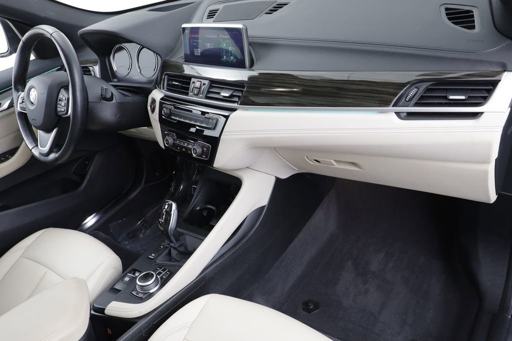 Used 2021 BMW X1 xDrive28i w/ Premium Package image 22