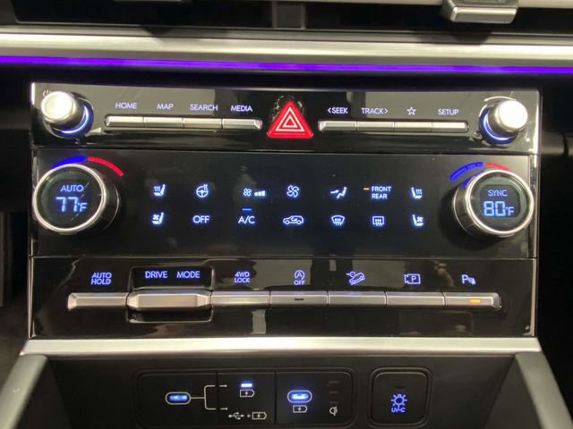 Used 2024 Hyundai Santa Fe Limited image 19