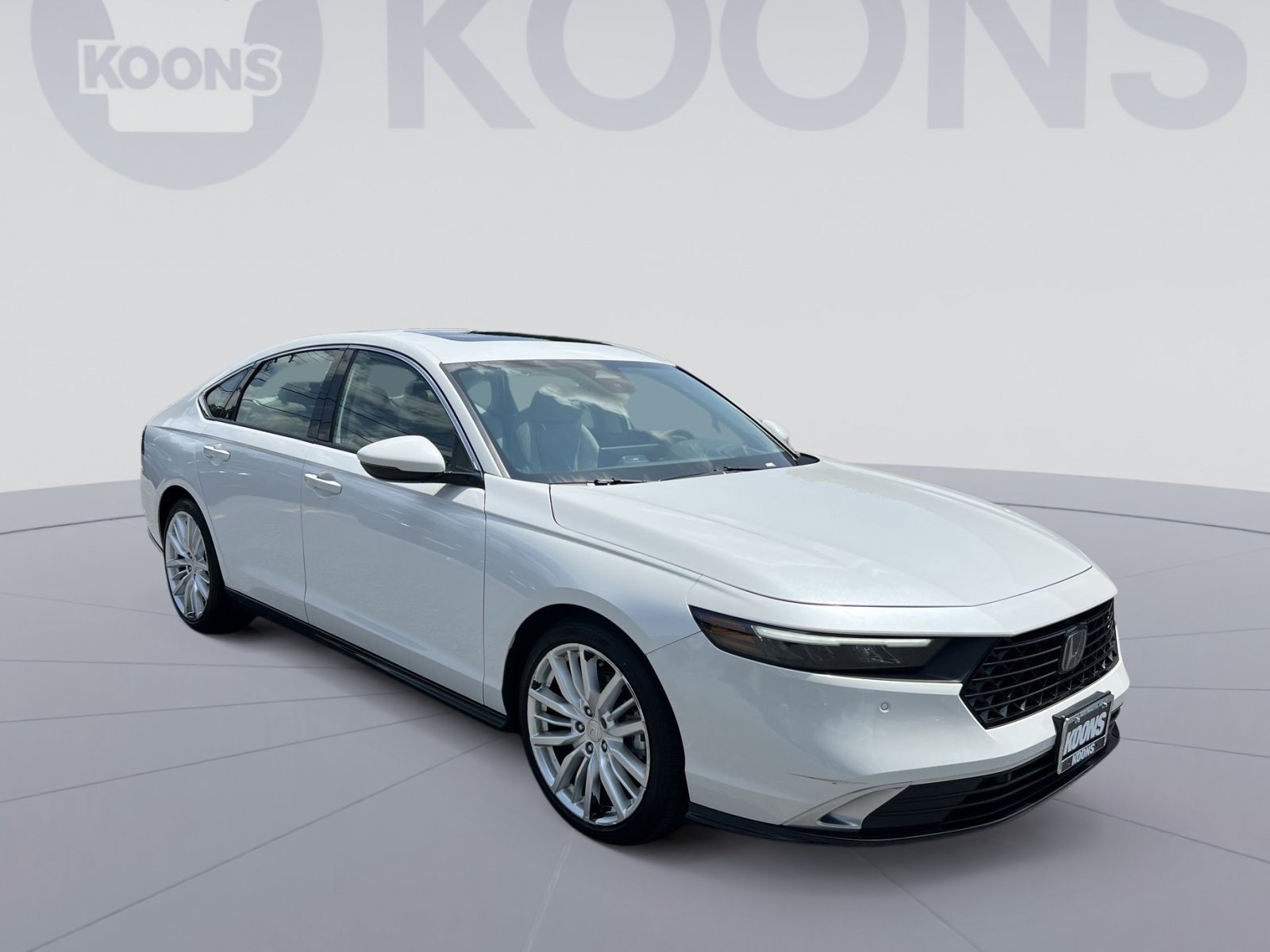 Used 2023 Honda Accord Touring image 10