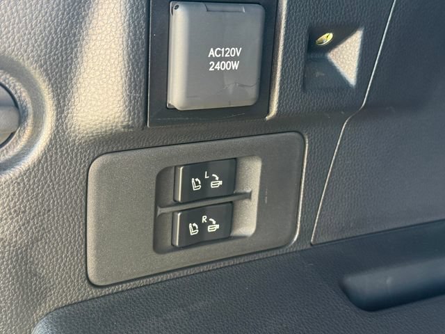 Certified 2025 Lexus LX 700h F Sport AWD/4WD image 32