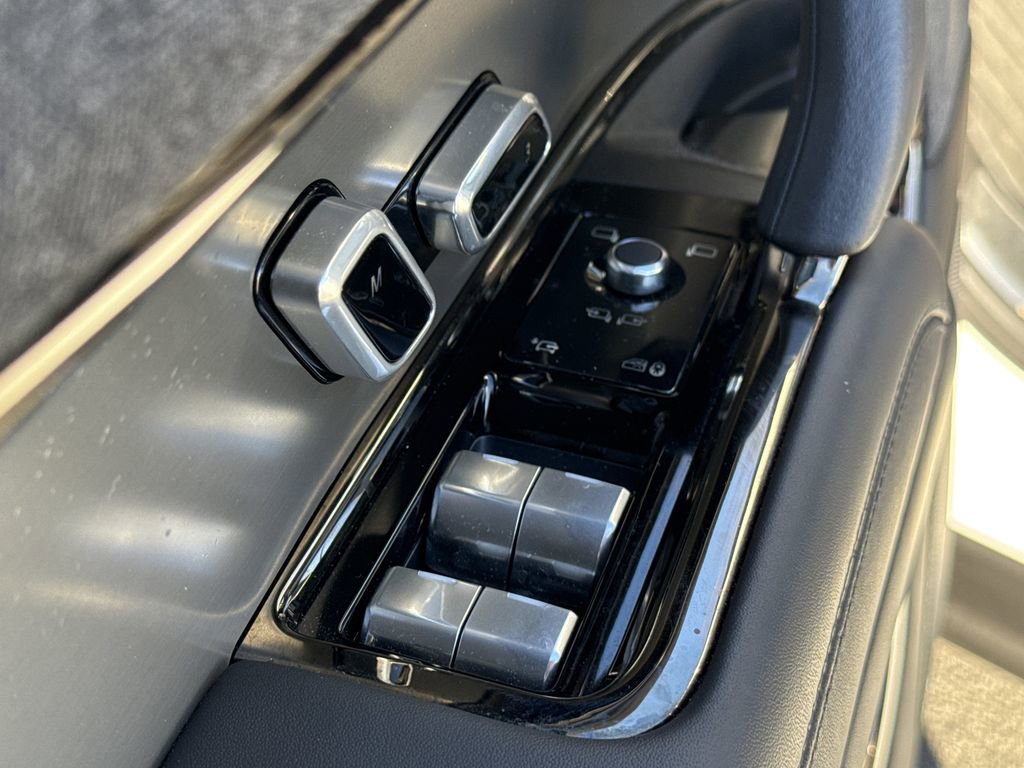 Used 2024 Land Rover Range Rover Sport Dynamic SE image 19
